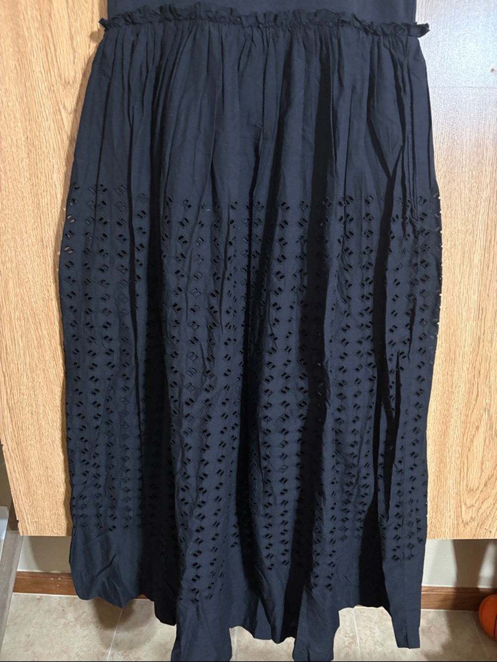 Sundance Black Ribbed Crewneck Top - Picture 4 of 12